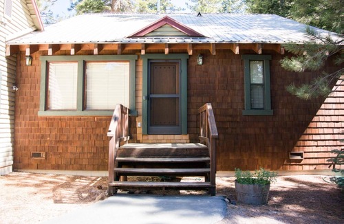 Kings Beach Cabin | Lake Tahoe cabin near North Shore & Brockway Golf Course