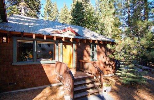 Kings Beach Cabin | Lake Tahoe cabin near North Shore & Brockway Golf Course