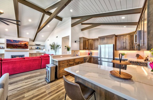 Bijou Park House | Lake Tahoe Luxury Beachfront Retreat Casa Bijou Luxe9