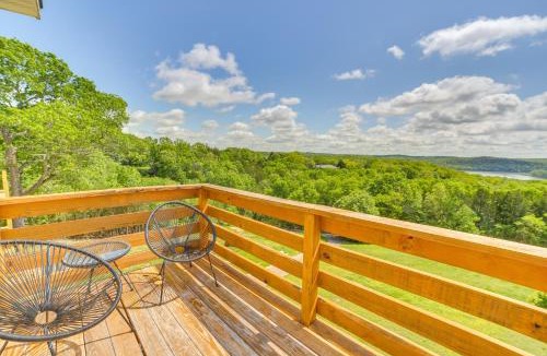 Forsyth House | Lake Taneycomo Views: Family-Friendly Cabin!