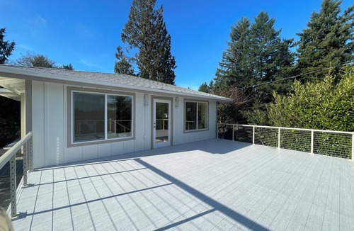 Bonney Lake Apartment | Lake Tapps 2bdrm NEW Apt View of Lake Lake access to 2 waterfront parks & Launch