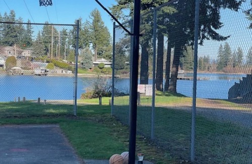 Bonney Lake Apartment | Lake Tapps 2bdrm NEW Apt View of Lake Lake access to 2 waterfront parks & Launch