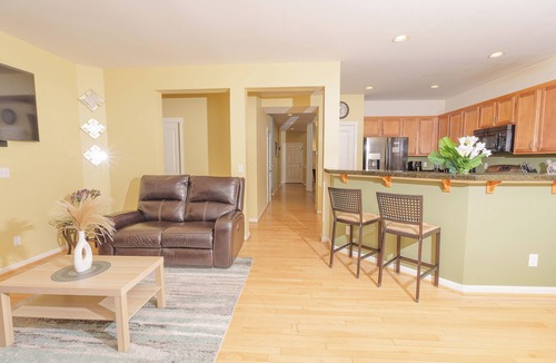 Bonney Lake House | Lake Tapps Guest House