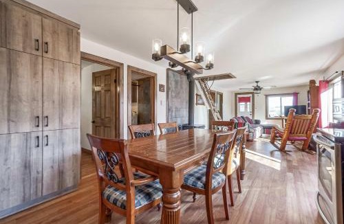 Saint-Michel-des-Saints Ski Chalet | Lake Taureau Shore - Le Grand Manitou