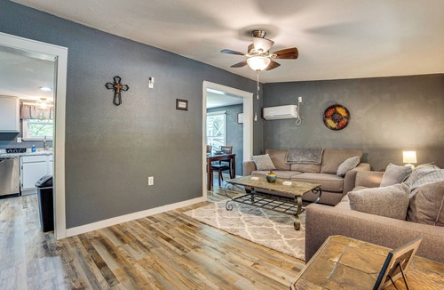 Wills Point House | Lake Tawakoni Basecamp: Covered Patio + Fire Pit!