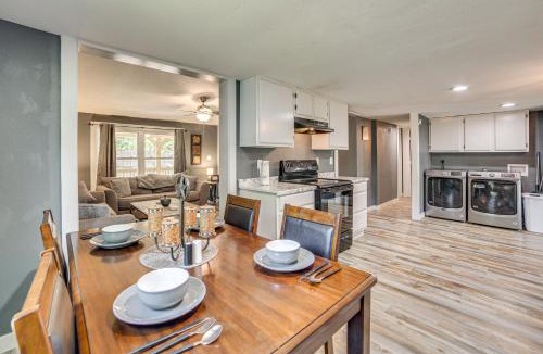 Wills Point House | Lake Tawakoni Basecamp: Covered Patio + Fire Pit!