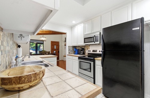 Paradise Hill House | Lake Tenkiller Retreat