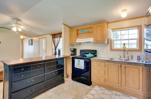 Mead Cabin | Lake Texoma Cabin Near Willow Springs Marina!