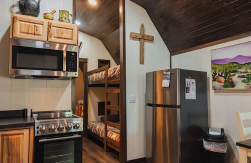 Mead Cabin | Lake Texoma cabin - The Hacienda