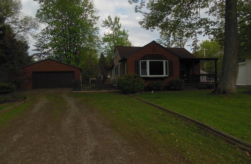Lake Erie Beach House | Lake Therapy-close to the beach and Mickey Rats