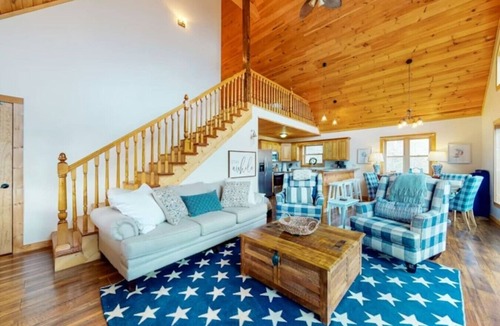 New Tazewell House | Lake Therapy Hideaway on Norris Lake