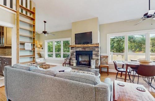 Lake Lure House | Lake Therapy
