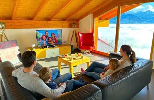 Aeschlen ob Gunten Apartment | Lake Thun Alps Scenic Views and Concierge by SwissHut
