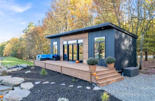 Brackney House | Lake Tiny Homes