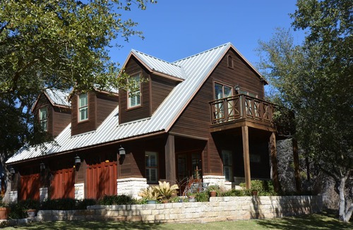 Volente Cabin | Lake Travis Casita HUGE game room 1MILE to WATERPARK