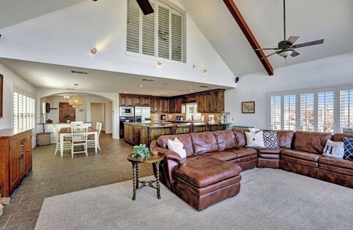 Spicewood House | Lake Travis Family Home With Hot Tub & Dock