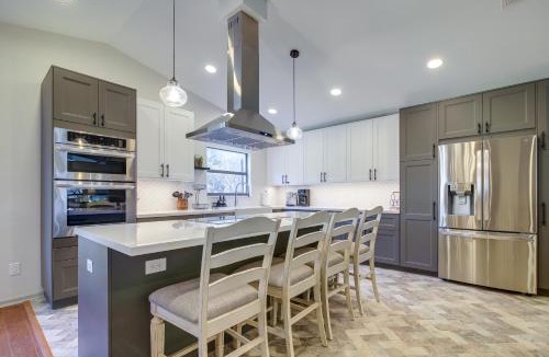 Highland Lake Estates House | Lake Travis Home w/Dock & Game Room! Group Escape
