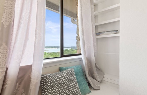 Travis Landing House | Lake Travis Oasis, Pool, Hot Tub, Lake Views, Near Marinas & Austin!