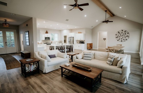 Buffalo Gap House | Lake Travis Waterfront - Private Dock - Designer 5 Bedroom 5.5 Bath
