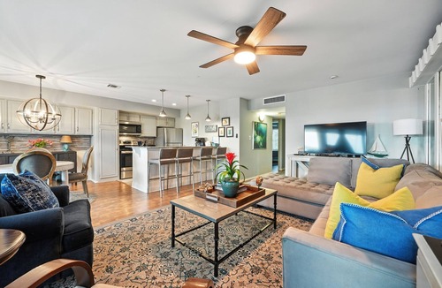 Point Venture House | Lake Travis Waterfront Townhome w/Stunning Views
