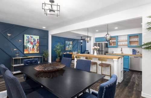 Southside House | Lake Valley Casita | Sleeps 10