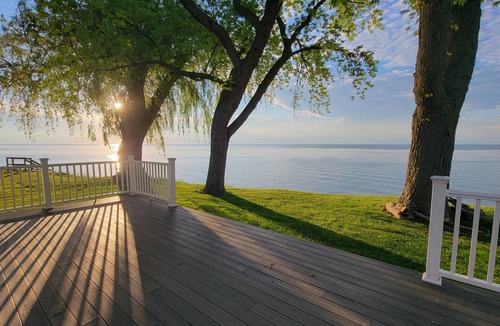 Wilson Cottage | Lake veiw cozy cottage! Great stop before Niagara Falls