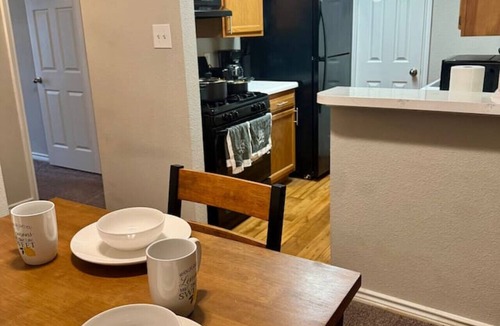 El Lago Apartment | Lake view 1Bed Apt | Pool | Nasa & Kemah Boardwalk