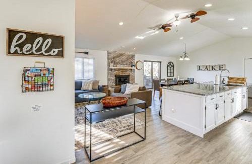 Whitehall House | Lake View and Deck Group Getaway in Whitehall!