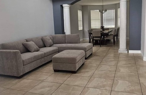 Tamiami House | Lake view big & bright home