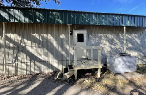 Graham Apartment | Lake View cabin #16 - Cabin with kitchen, steps from Possum Kingdom Lake