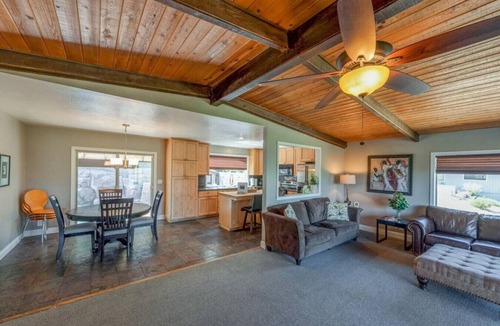 Oroville East House | Lake View & Cascading Waterfall Pool