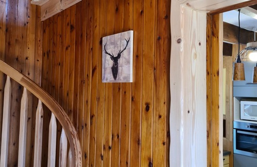 Matemale Ski Chalet | Lake view chalet