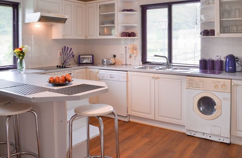 Liskeard Cottage | Lake View Cottage - CV7103