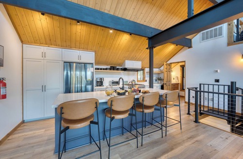 Carnelian Bay Cabin | Lake View, Firepit, Game Room | Remodeled | Nightingale Overlook by AvantStay