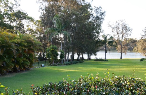 Morisset Park House | Lake View Home in Morisset