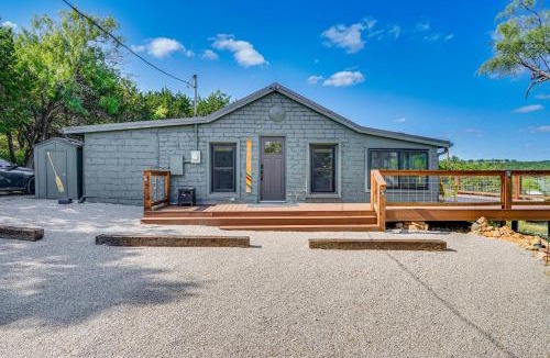Graham House | Lake View + Huge Deck: Cozy Possum Kingdom Retreat