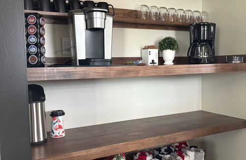 Syracuse House | Lake View Lodge