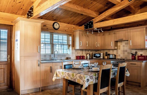 Old Leake Cottage | Lake View Lodges - 25072