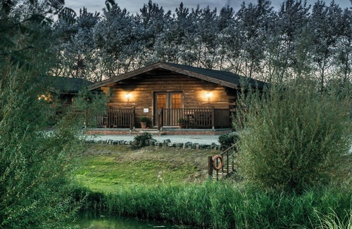 Old Leake Cottage | Lake View Lodges - 25076