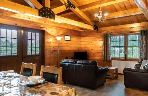 Old Leake House | Lake View Lodges - 25076