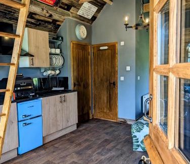 Sudbury Apartment | Lake View lodges The Lavenham
