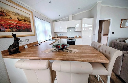 Kirk Sandall House | Lake View Lodgev- NO PETS!