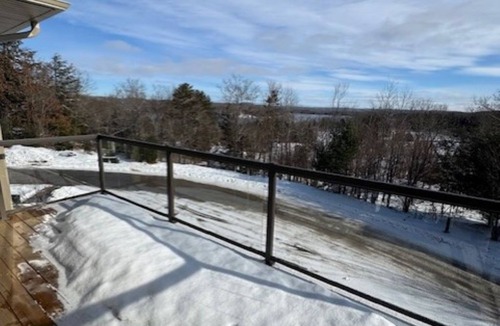 Huntsville Condo | Lake view lux condo beside Deerhurst/ski/golf/lake