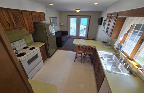 Cooperstown - Otsego Lake Hotel | Lake View Motel