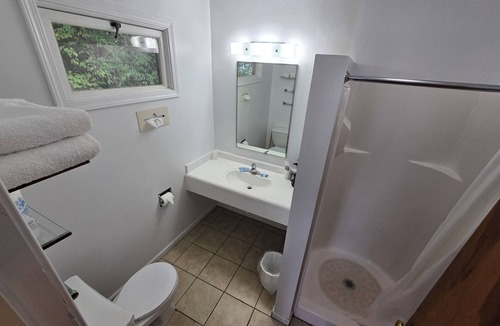 Cooperstown - Otsego Lake Hotel | Lake View Motel