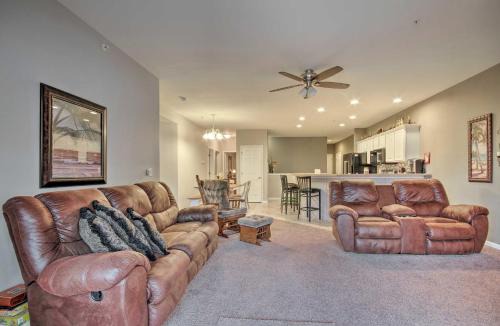 Camdenton House | Lake-View Patio, Pool Table! Camdenton Family Unit