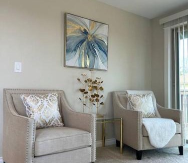 Renton House | Lake View - Private - Spacious