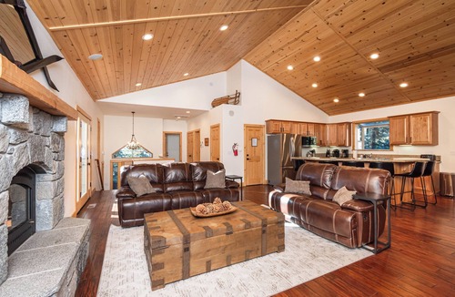 Carnelian Bay House | Lake View Retreat Dog-Friendly Carnelian Bay