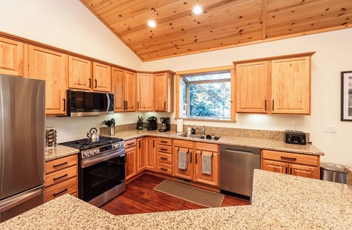 Carnelian Bay House | Lake View Retreat Dog-Friendly Carnelian Bay
