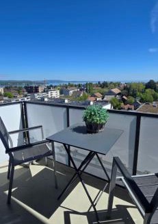 Kreuzlingen Apartment | Lake View See & Bergsicht free parking